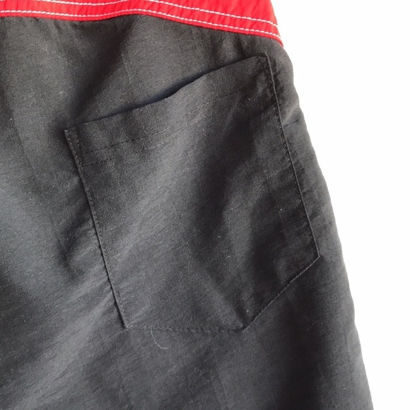 Urban Rootz black and red board shorts, size 9 - Picture 5 of 8